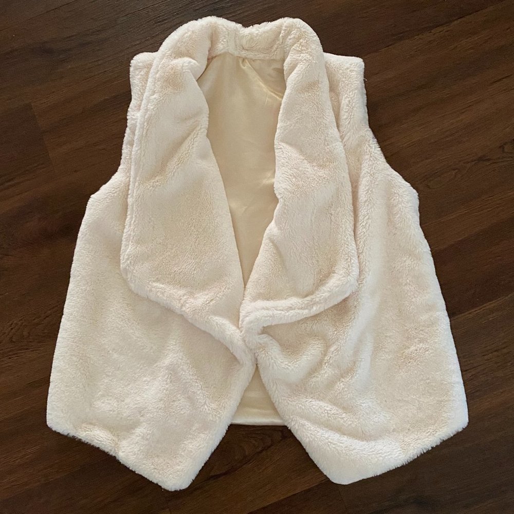 Custom Made Womens Fluffy Fully Lined Vest Corresponds to Size Medium